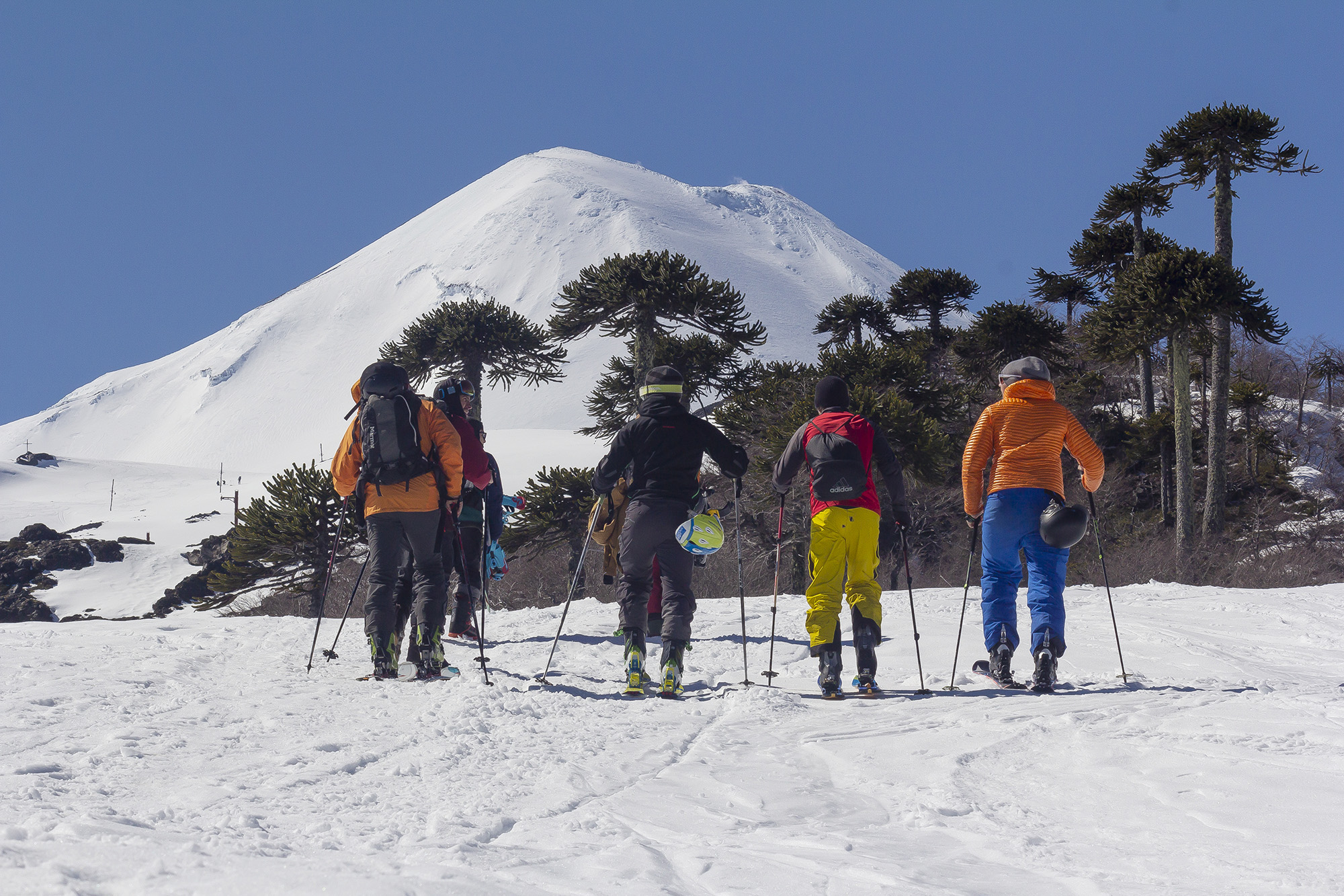 ACESKI DA LA BIENVENIDA A NEVADOS DE VILCÚN